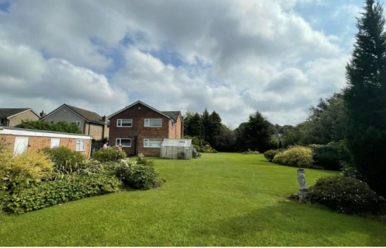 House & Plots in West Yorkshire photo